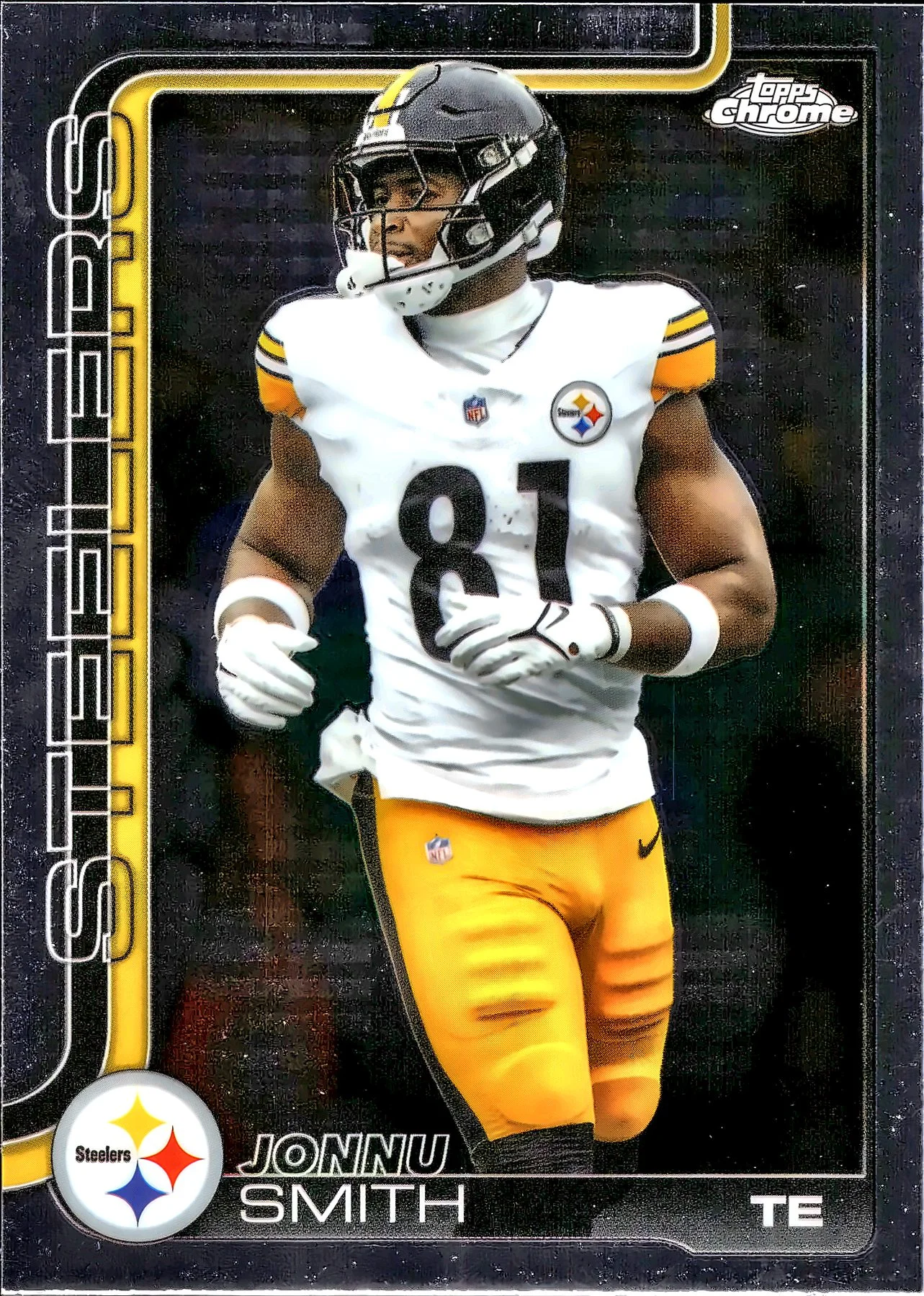 Jonnu Smith #257 2025 Football football card - Front