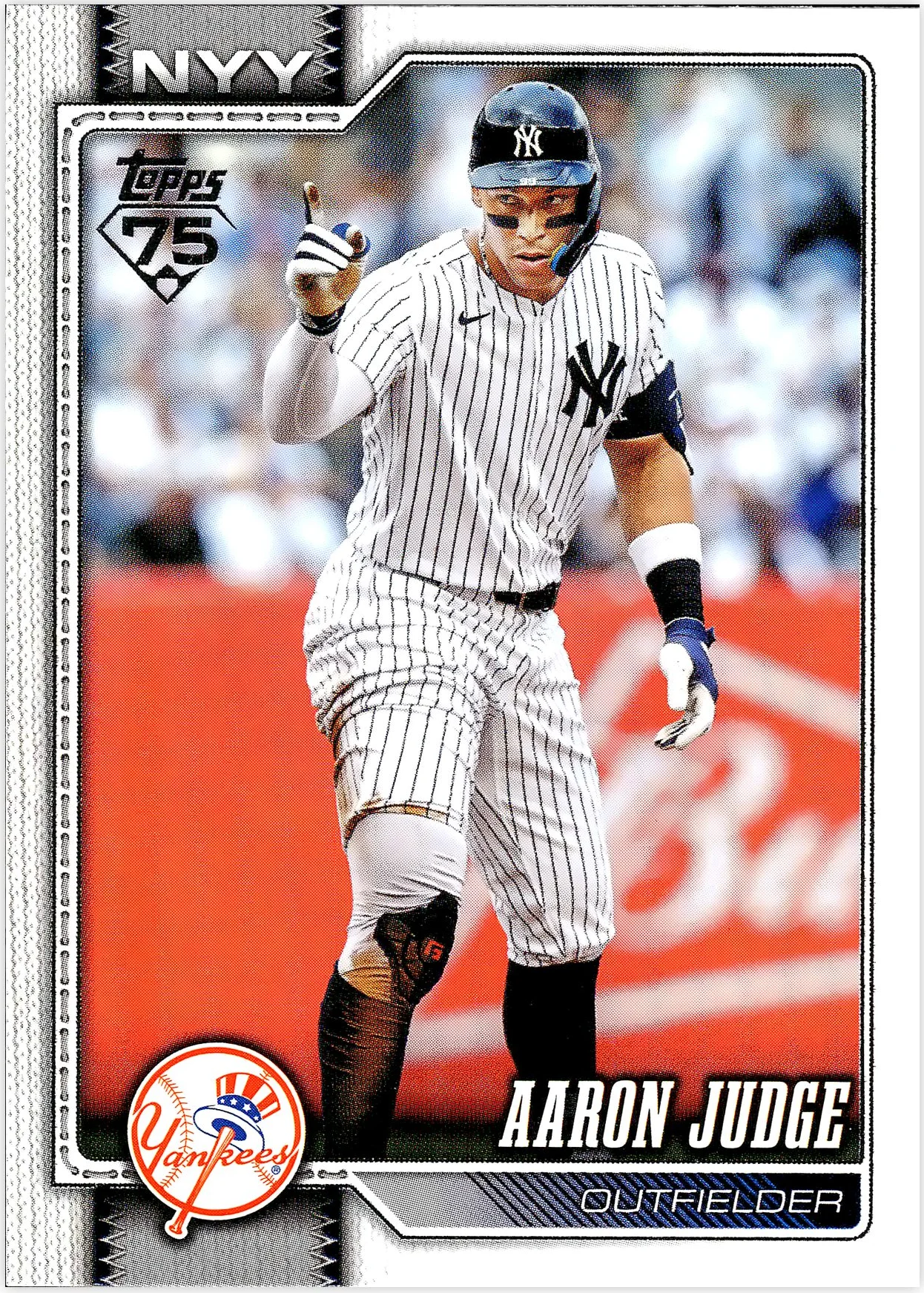 Aaron Judge #7 2026 Series 1 baseball card - Front