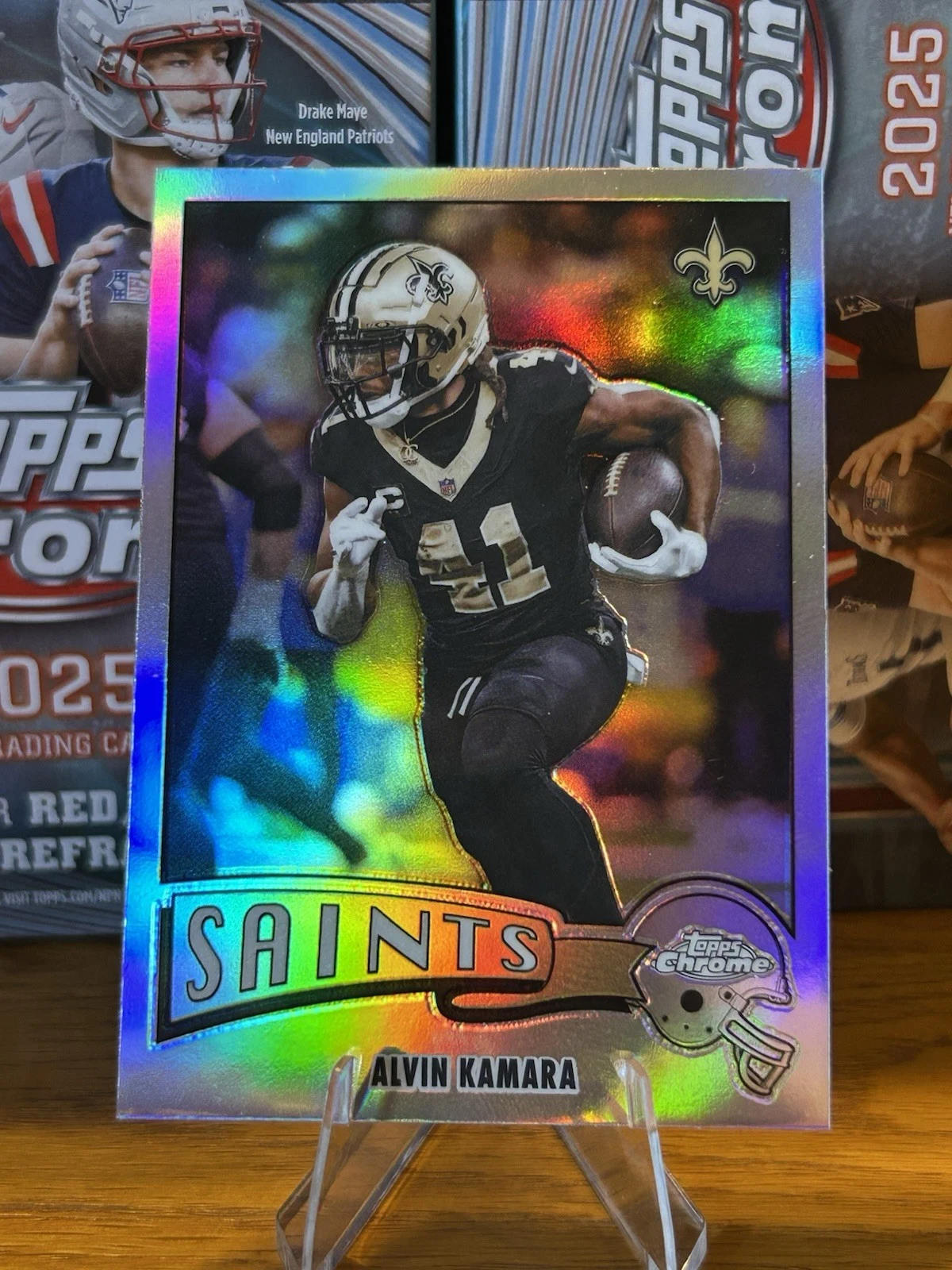 Alvin Kamara 2025 Topps Chrome Football card