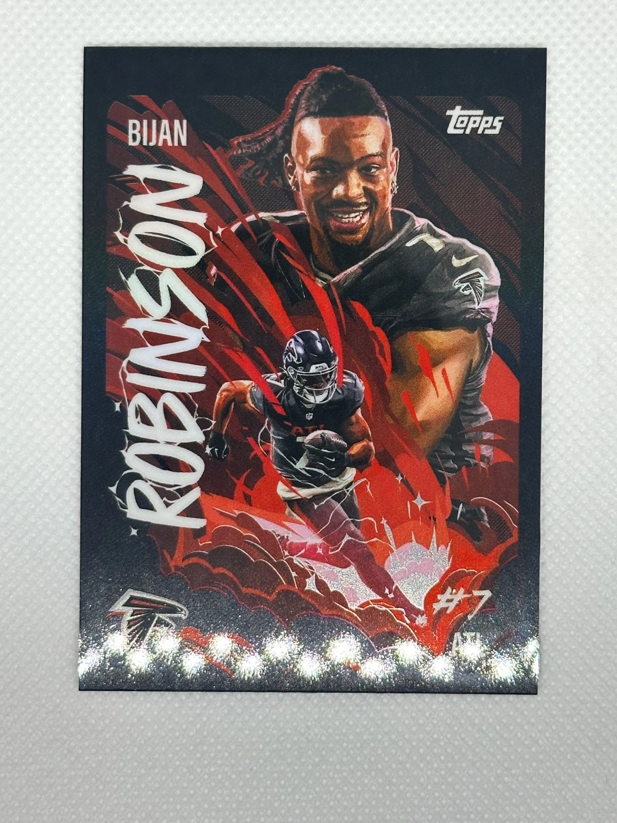 Bijan Robinson 2025 Topps Chrome Football card