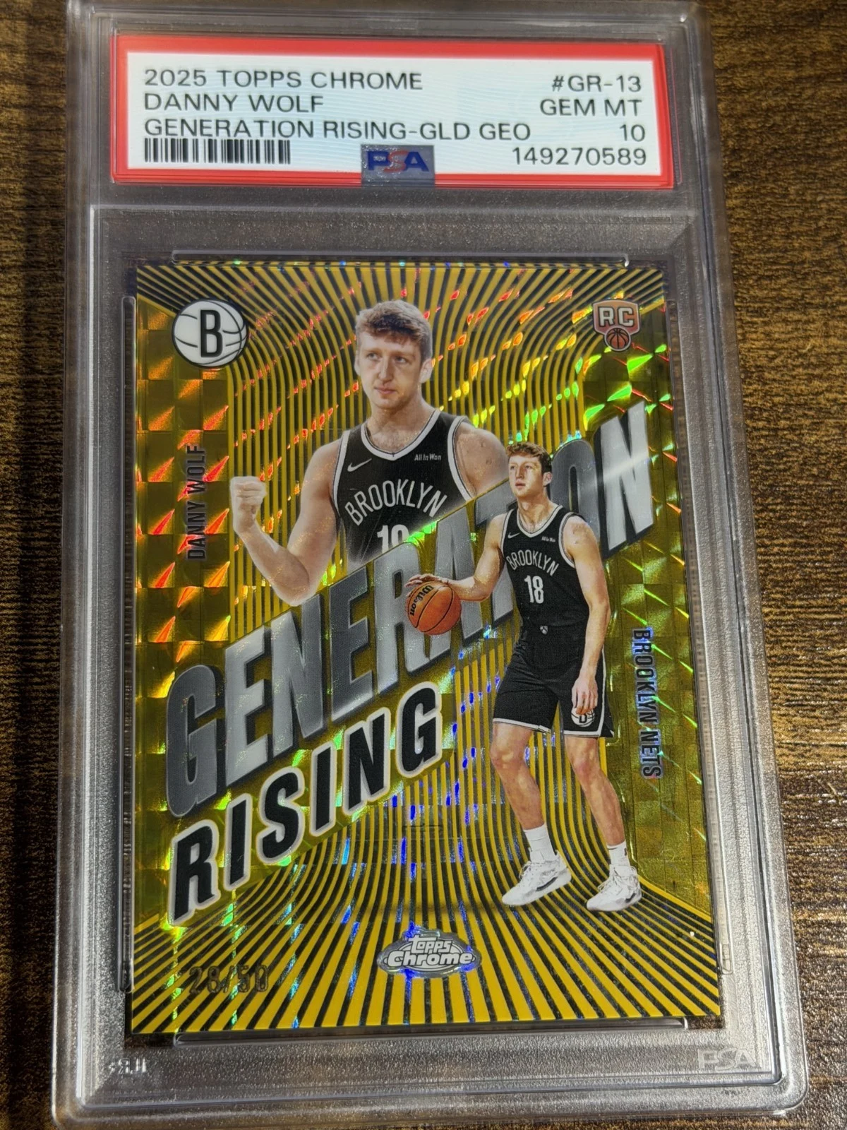 Danny Wolf 2025-26 Topps Chrome card