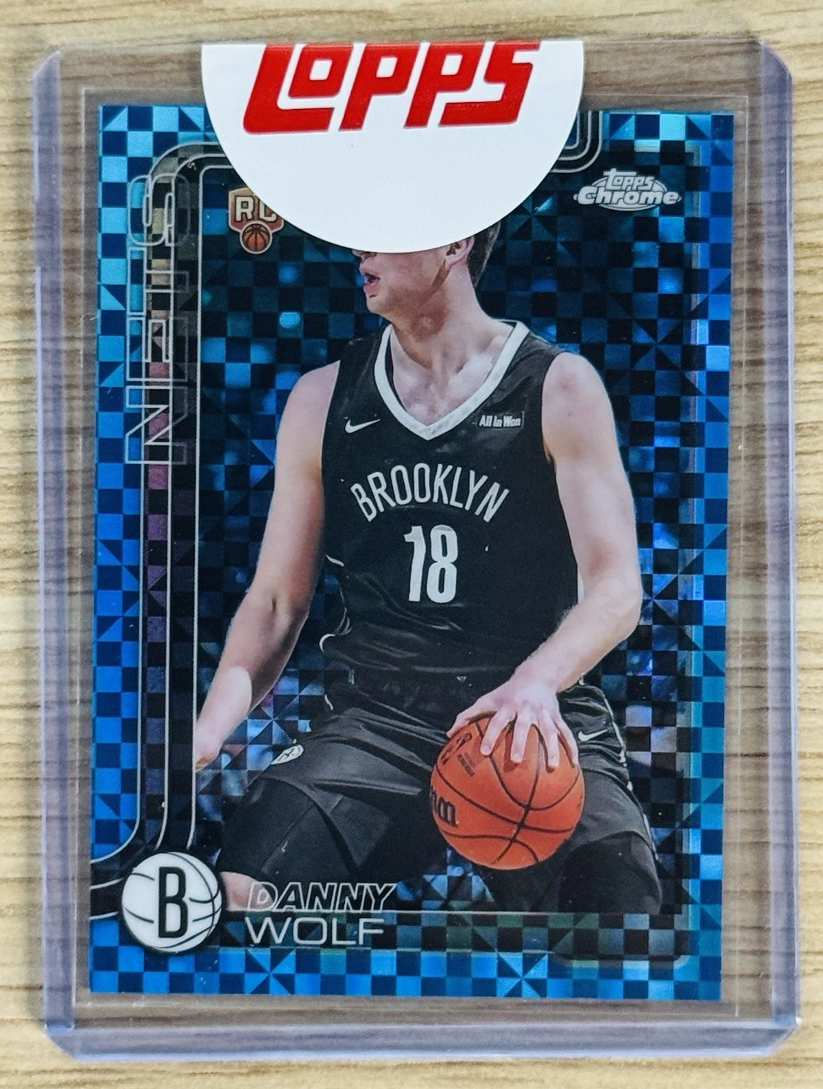 Danny Wolf 2025-26 Topps Chrome card
