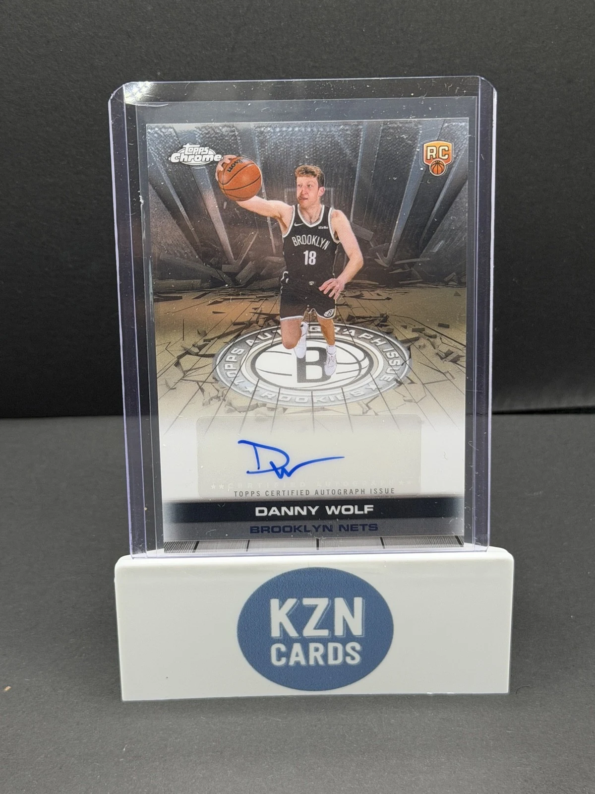 Danny Wolf 2025 Topps Chrome Basketball card