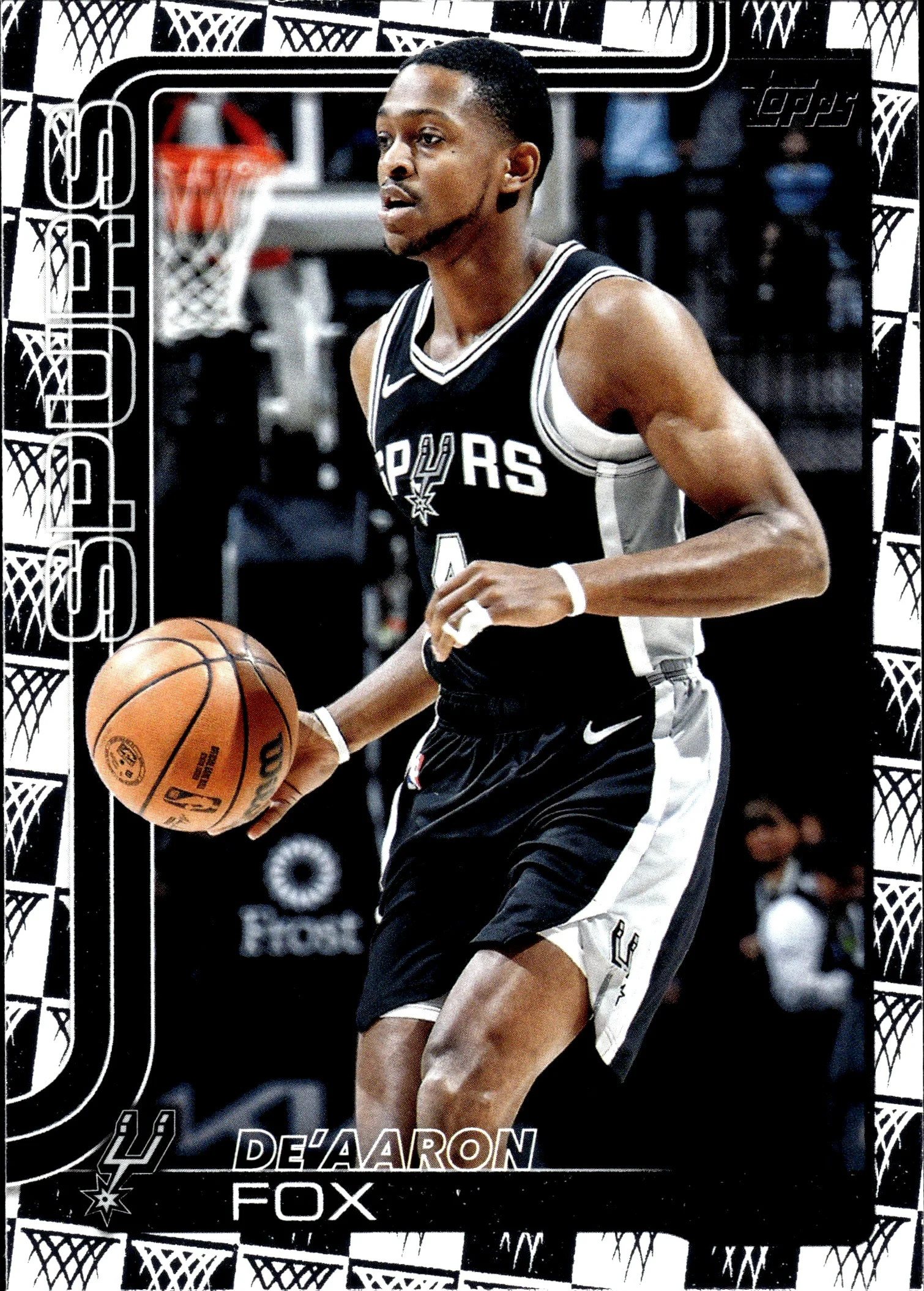 De'Aaron Fox 2025-26 Topps #196 Season Tip Off basketball card - Front