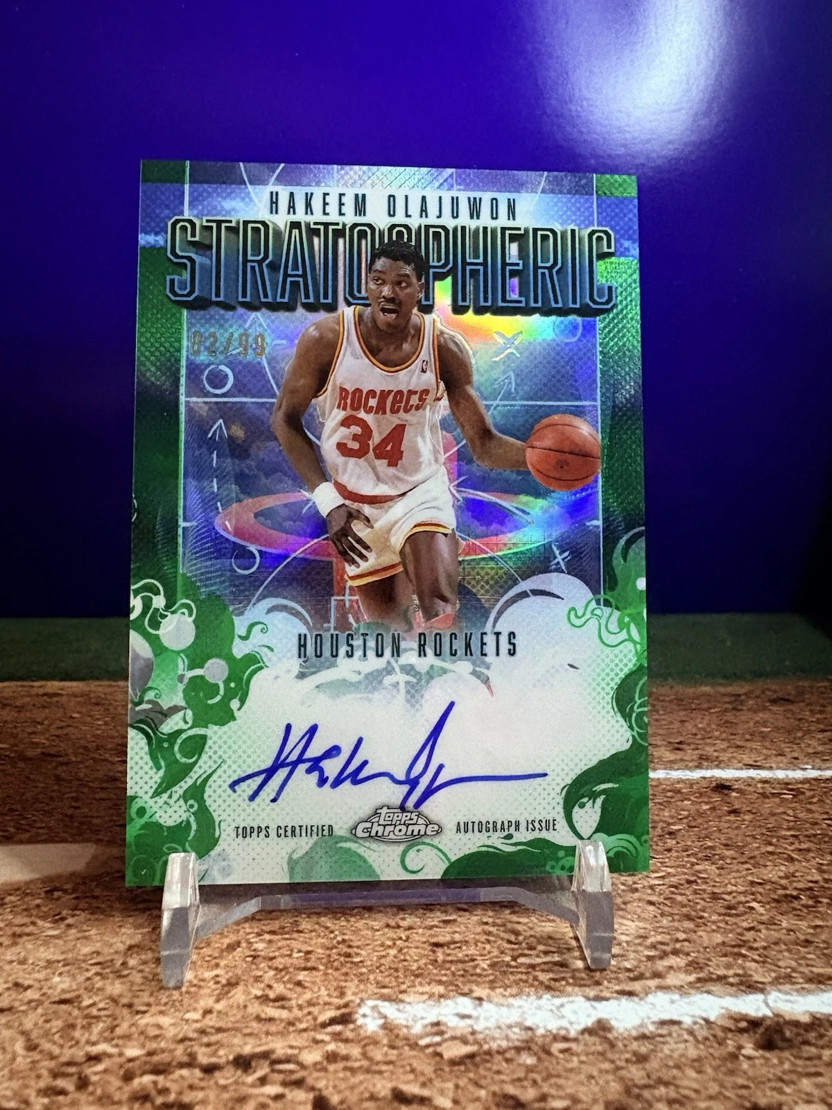 Hakeem Olajuwon 2025-26 Topps Chrome card