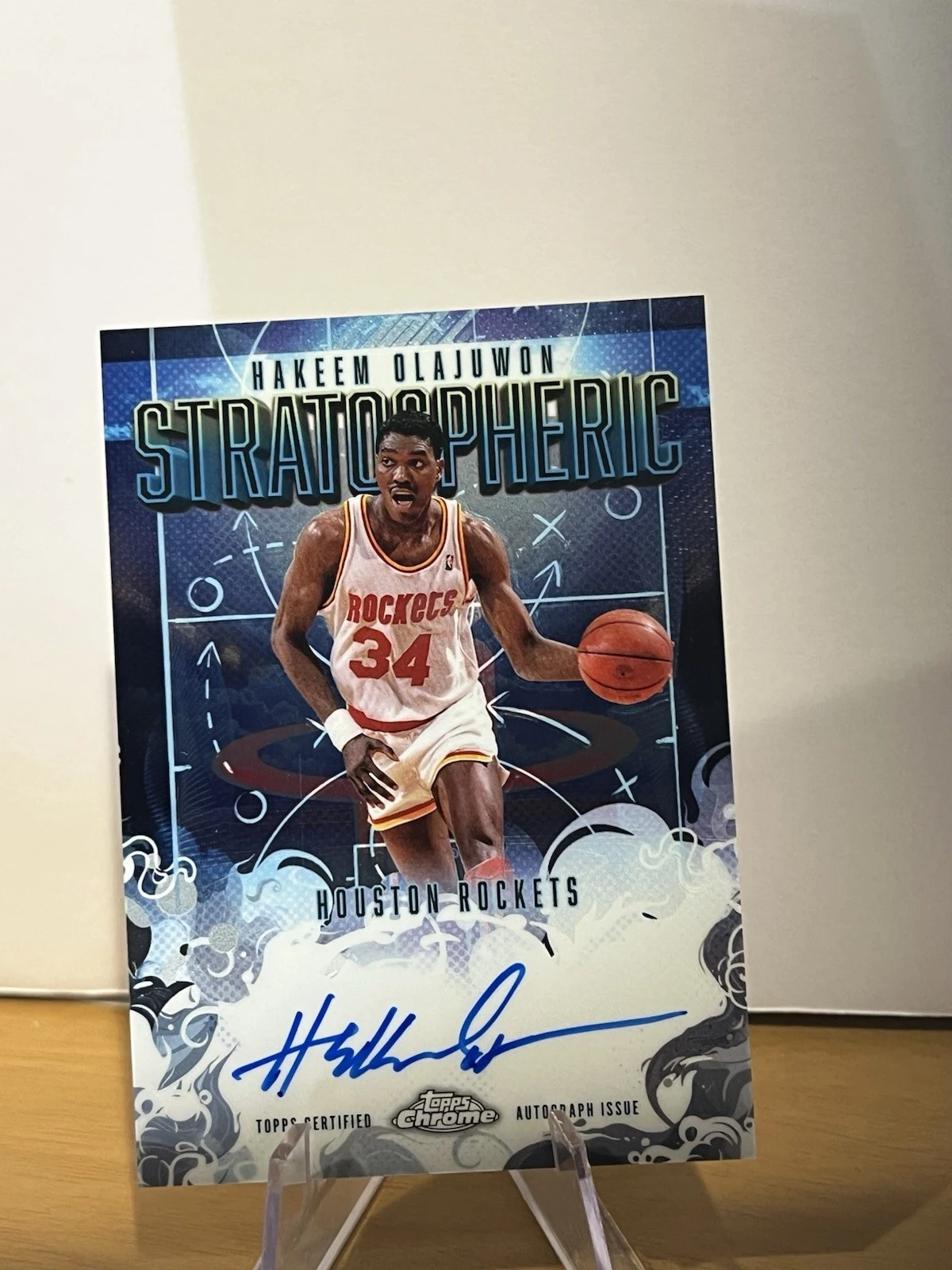 Hakeem Olajuwon 2025 Topps Chrome Basketball card