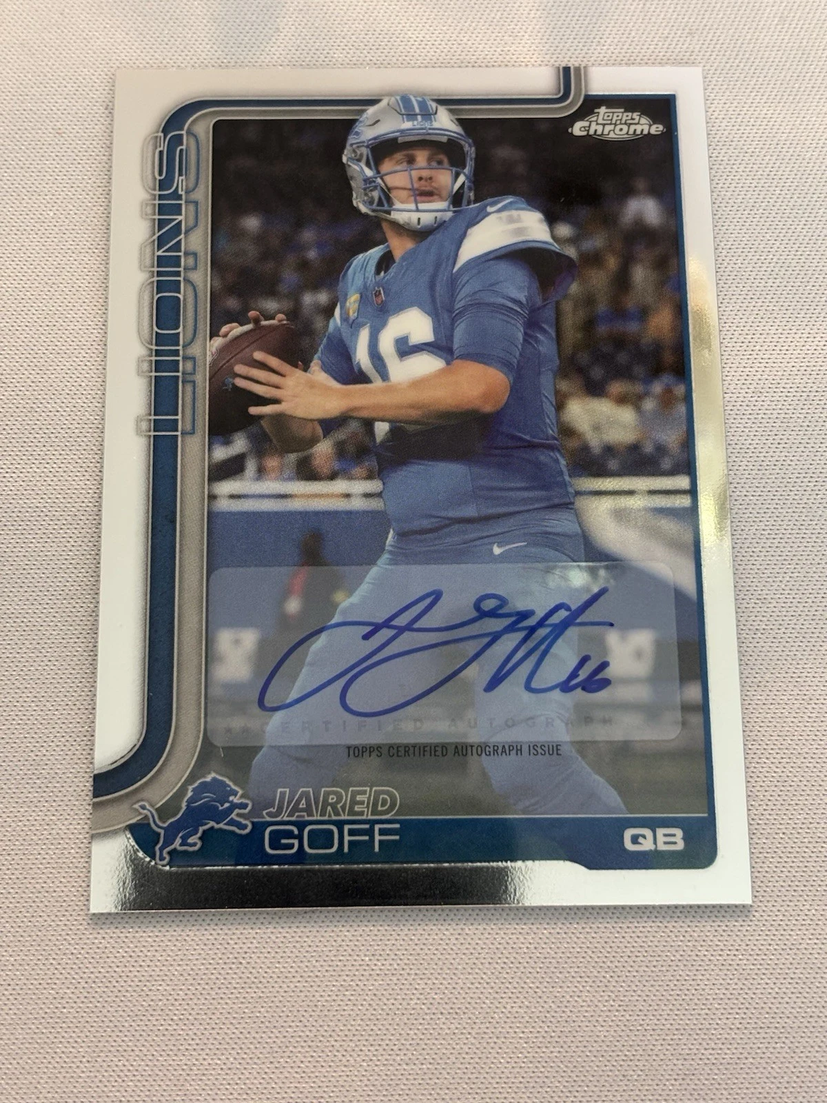 Jared Goff 2025 Topps Chrome Football card