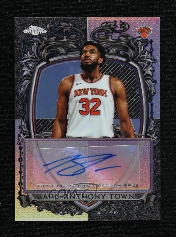 Karl-Anthony Towns 2025 Topps Chrome Basketball card