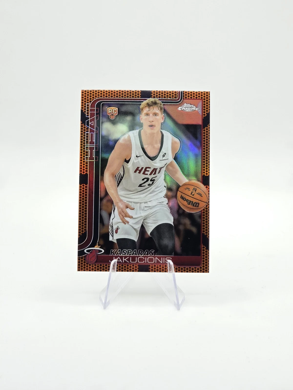 Kasparas Jakučionis 2025-26 Topps Chrome card
