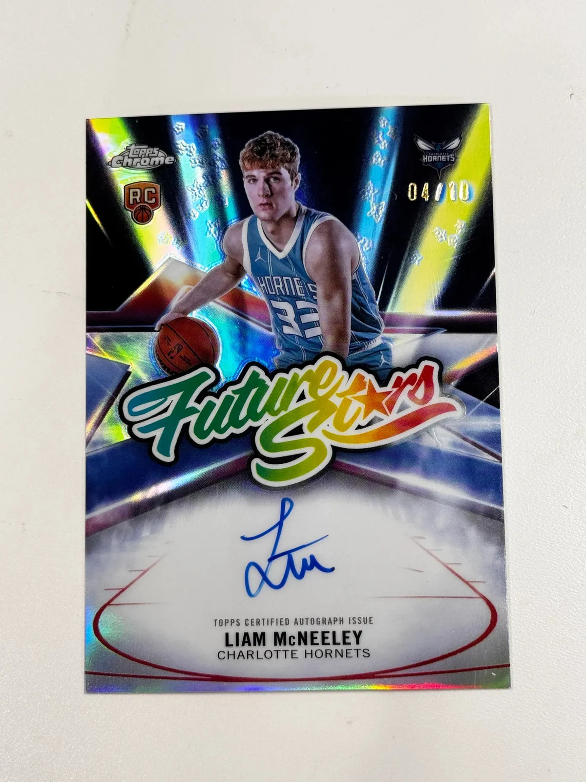 Liam McNeeley 2025 Topps Chrome Basketball card