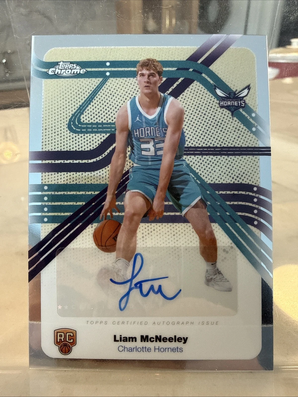Liam McNeeley 2025 Topps Chrome Basketball card