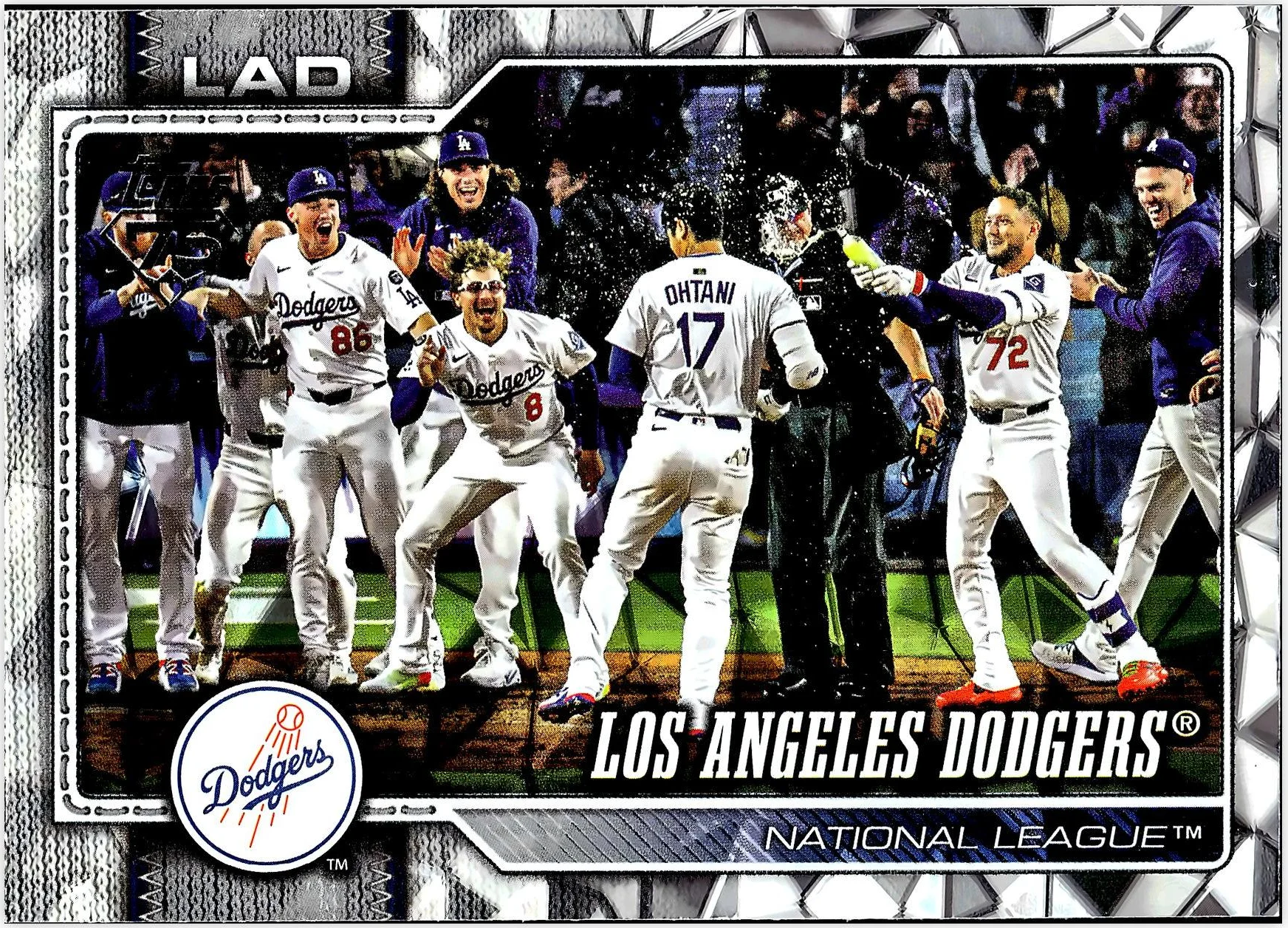 Los Angeles Dodgers 2026 Topps #256 Diamante Foil baseball card - Front