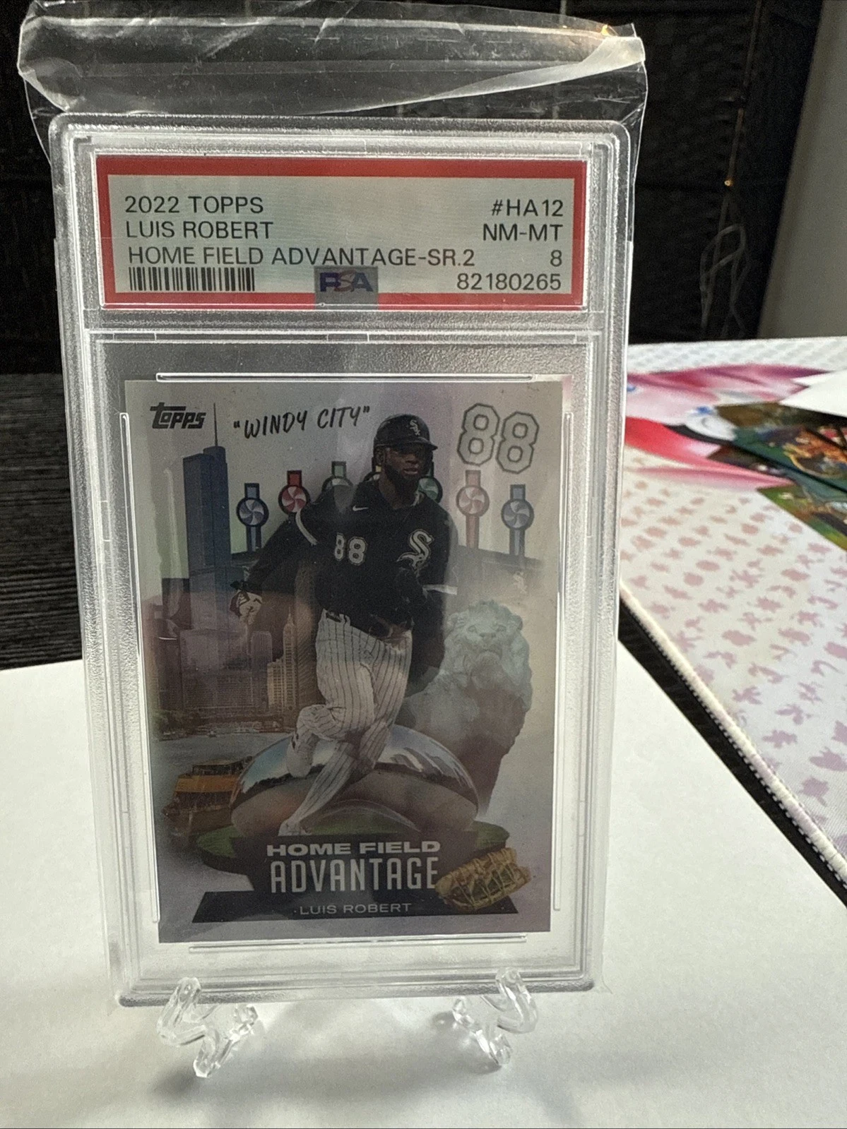 Luis Robert #HA-12 2022 Topps Baseball Home Field Advantage front