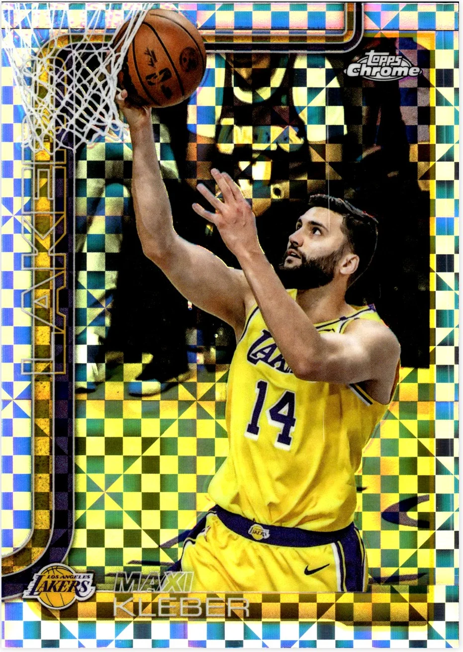 Maxi Kleber 2025-26 Topps Chrome #157 X-Fractor basketball card - Front