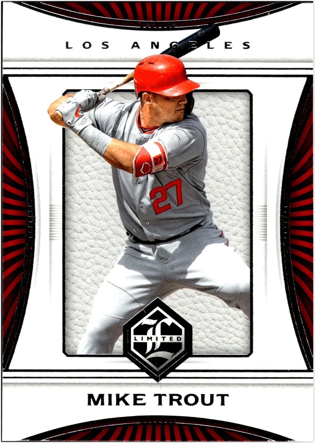 Mike Trout 2018 Panini Chronicles #16 Limited baseball card - Front