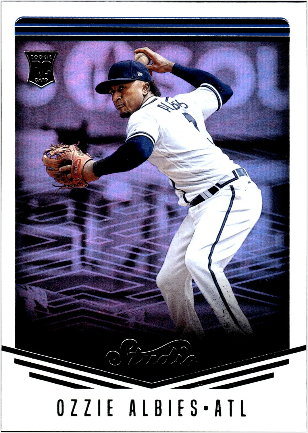 Ozzie Albies 2018 Panini Chronicles #8 Studio baseball card - Front