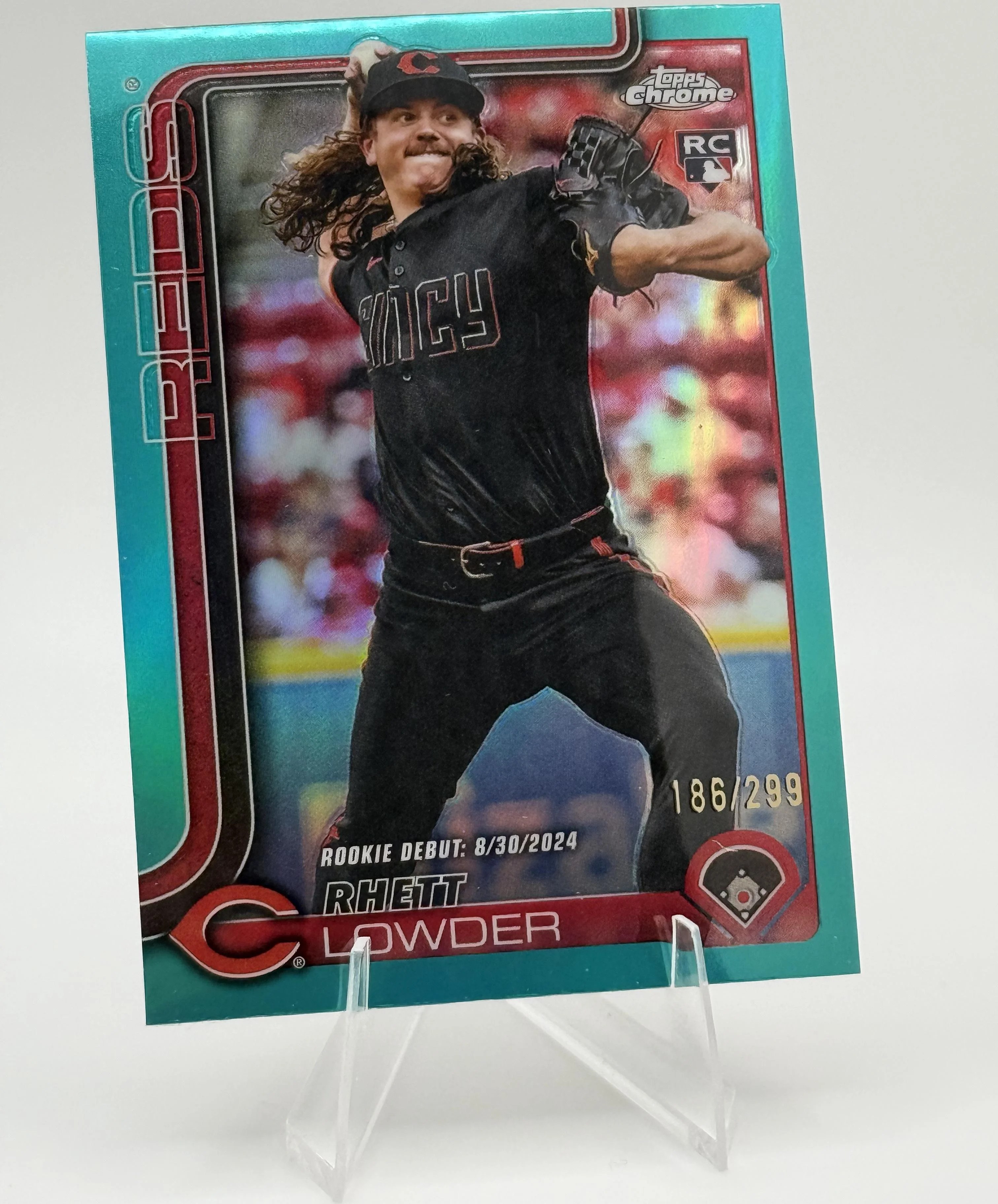 Rhett Lowder 2025 Topps Chrome Update #USC110 Teal Refractors baseball rookie card - Front