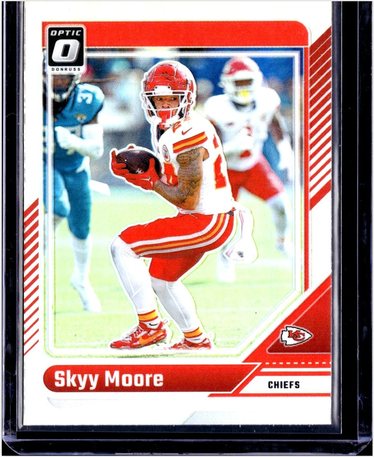 Skyy Moore 2024 Donruss Optic #96 Holo football card - Front