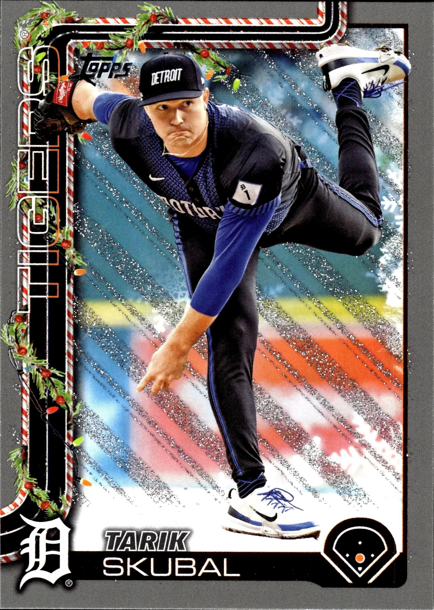 Tarik Skubal 2025 Topps Holiday #H74 Silver Glitter Holiday baseball card - Front