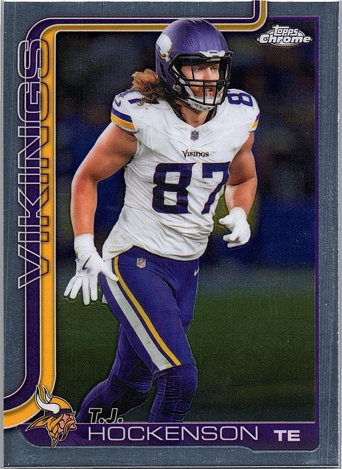 T.J. Hockenson 2025 Topps Chrome Football card