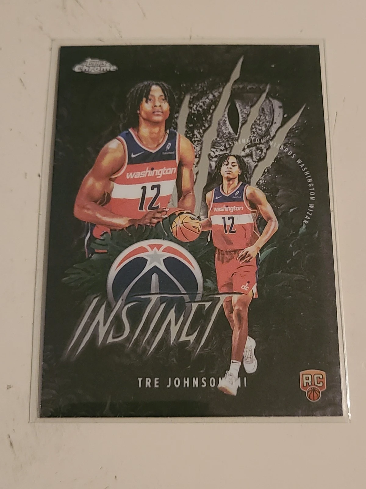 Tre Johnson III 2025-26 Topps Chrome card