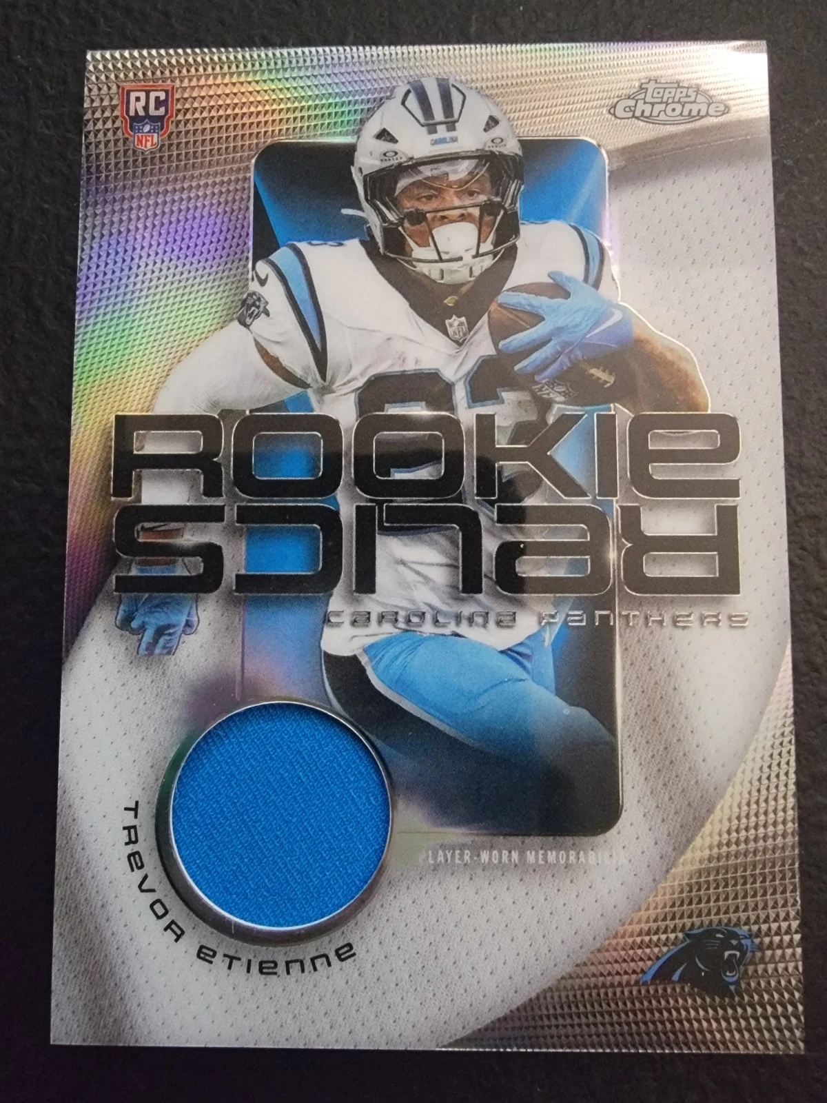 Trevor Etienne 2025 Topps Chrome Football card