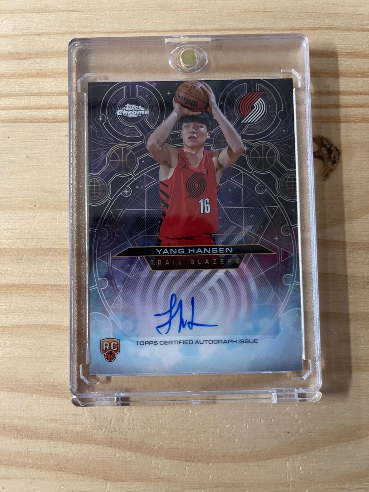 Yang Hansen 2025-26 Topps Chrome card